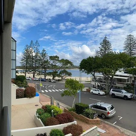 Callie Beach Escape - Beachside View, Family Friendly, Walk Everywhere Caloundra Exterior photo
