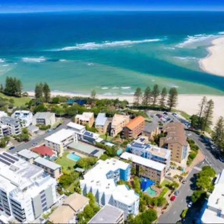 Callie Beach Escape - Beachside View, Family Friendly, Walk Everywhere Caloundra Exterior photo